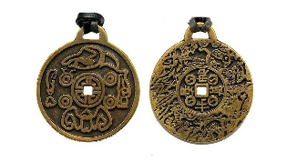 amuleto moeda
